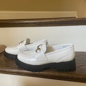 NIB Steve Madden Lando loafers white 8M